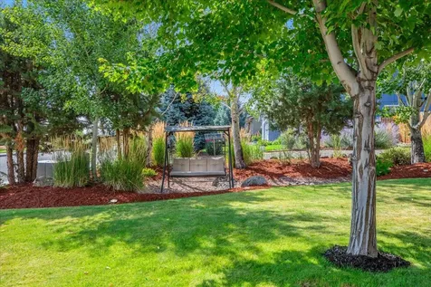 2737 SW 31st Street Redmond OR 97756