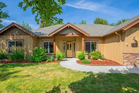 2737 SW 31st Street Redmond OR 97756