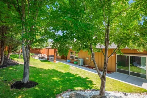 2737 SW 31st Street Redmond OR 97756