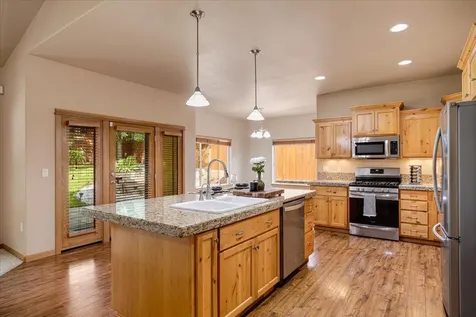 2737 SW 31st Street Redmond OR 97756