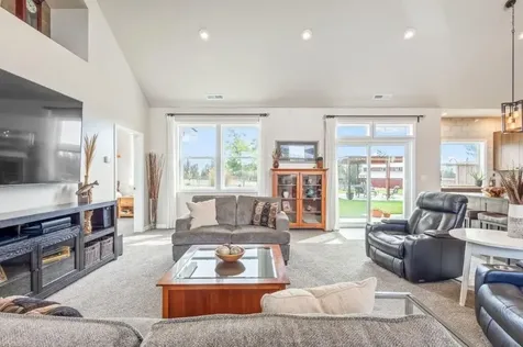 21075 Young Avenue Bend OR 97703