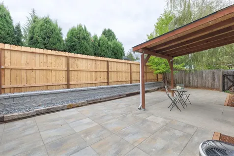 815 Bower Lane Grants Pass OR 97527