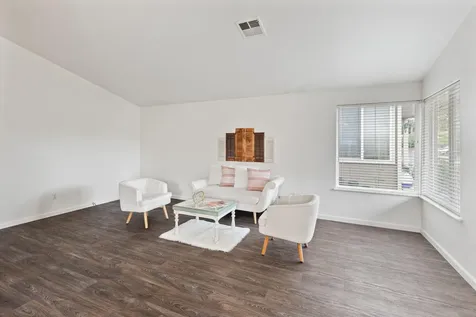 815 Bower Lane Grants Pass OR 97527