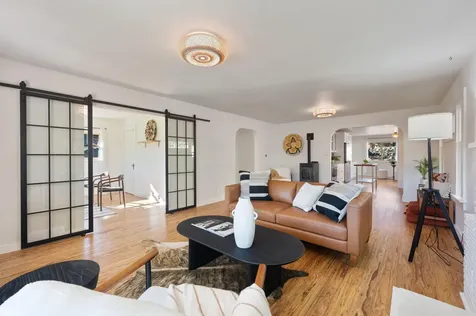 240 NW Georgia Avenue Bend OR 97703