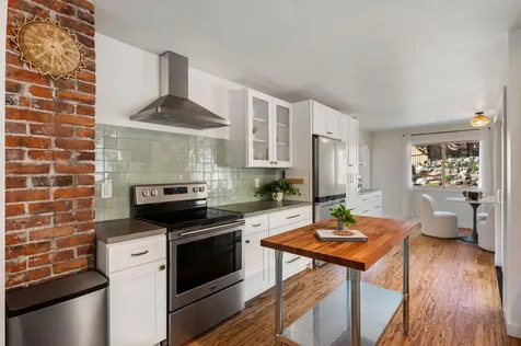 240 NW Georgia Avenue Bend OR 97703