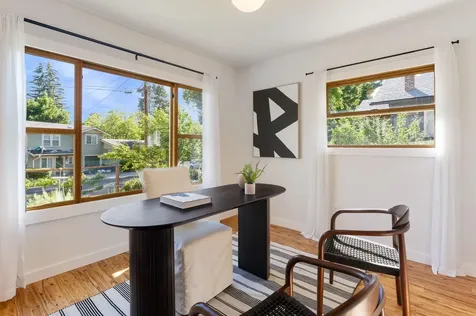 240 NW Georgia Avenue Bend OR 97703