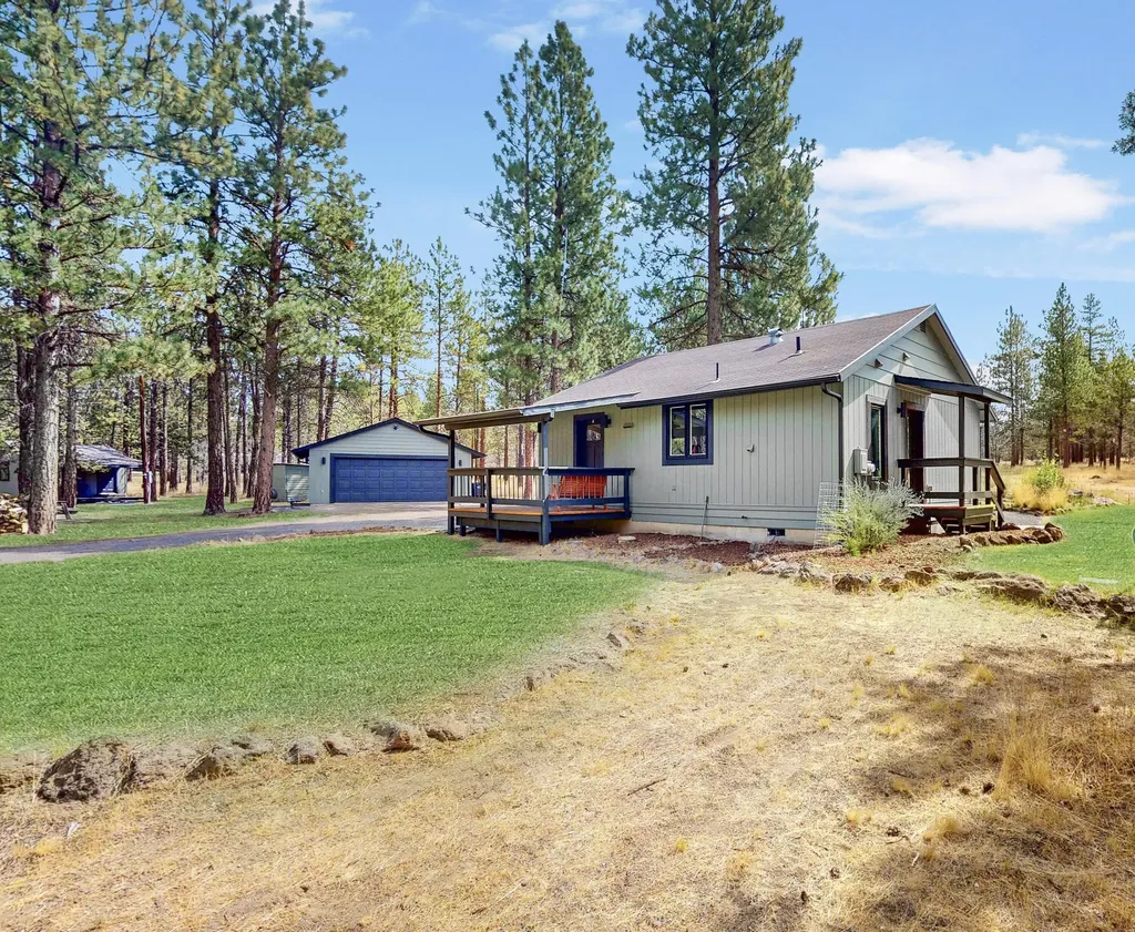 69370 Green Ridge Loop Sisters OR 97759