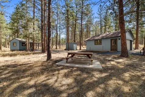 69370 Green Ridge Loop Sisters OR 97759