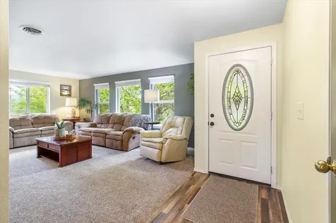 383 Pinetop Terrace Shady Cove OR 97539
