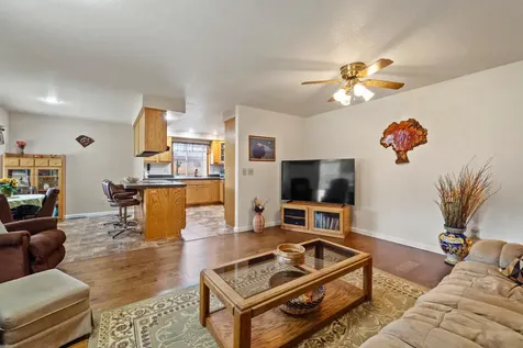 3933 Valinda Way Klamath Falls OR 97603
