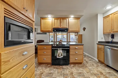 3933 Valinda Way Klamath Falls OR 97603