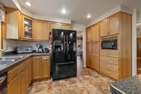 3933 Valinda Way Klamath Falls OR 97603