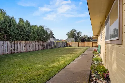 3933 Valinda Way Klamath Falls OR 97603