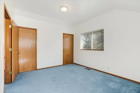 1946 NE Desert Court Bend OR 97701