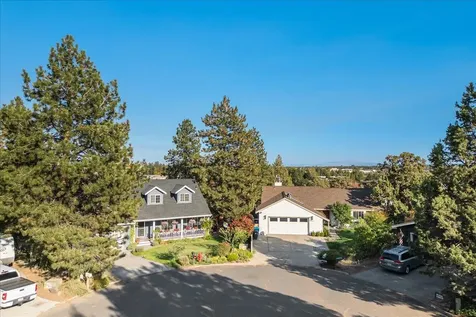 1946 NE Desert Court Bend OR 97701