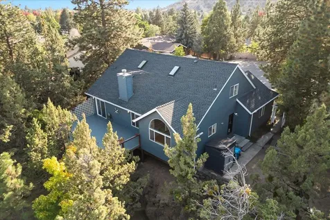 1946 NE Desert Court Bend OR 97701