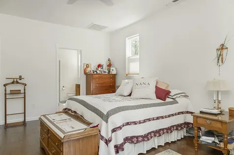 2854 Rogue River Highway Gold Hill OR 97525