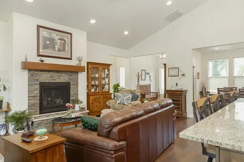2854 Rogue River Highway Gold Hill OR 97525