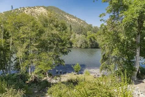 2854 Rogue River Highway Gold Hill OR 97525