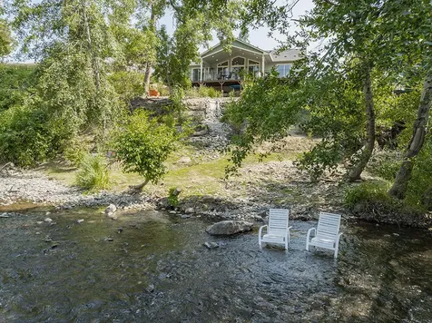 2854 Rogue River Highway Gold Hill OR 97525