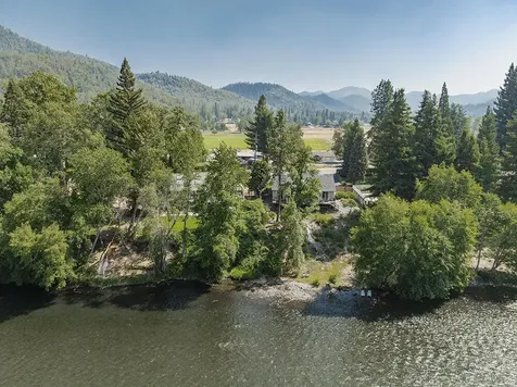 2854 Rogue River Highway Gold Hill OR 97525