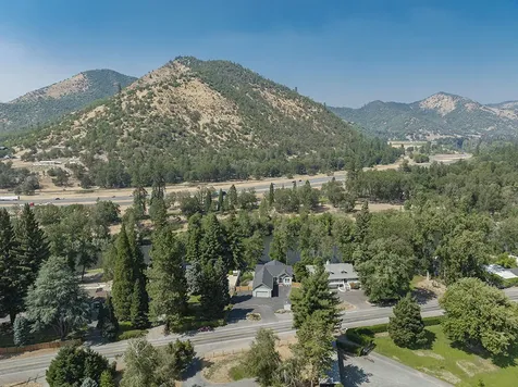 2854 Rogue River Highway Gold Hill OR 97525