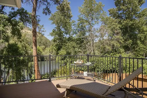 2854 Rogue River Highway Gold Hill OR 97525