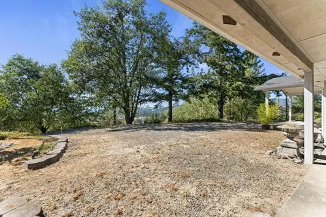 250 Skyline Drive Grants Pass OR 97527