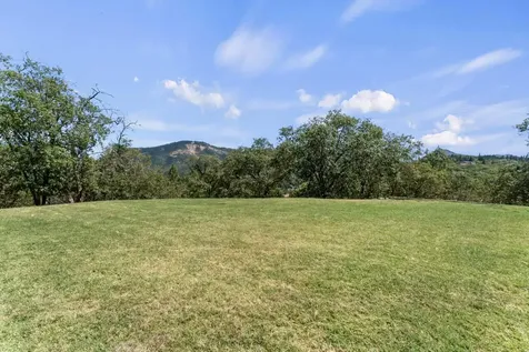 250 Skyline Drive Grants Pass OR 97527