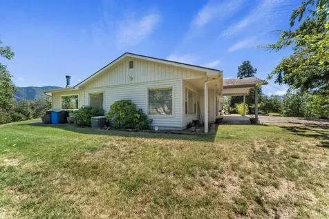 250 Skyline Drive Grants Pass OR 97527