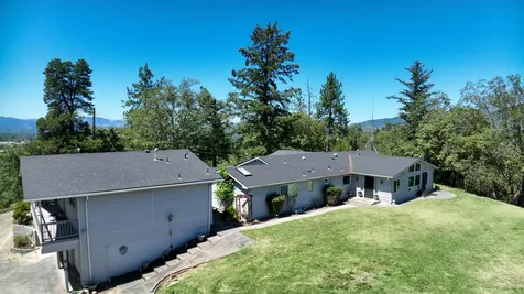 250 Skyline Drive Grants Pass OR 97527