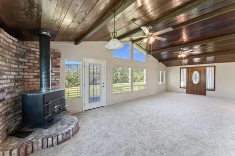250 Skyline Drive Grants Pass OR 97527