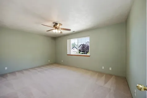 161 Robertson Lane Grants Pass OR 97527