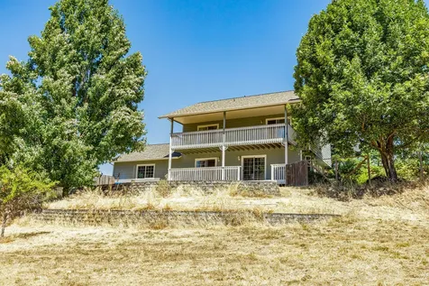 161 Robertson Lane Grants Pass OR 97527