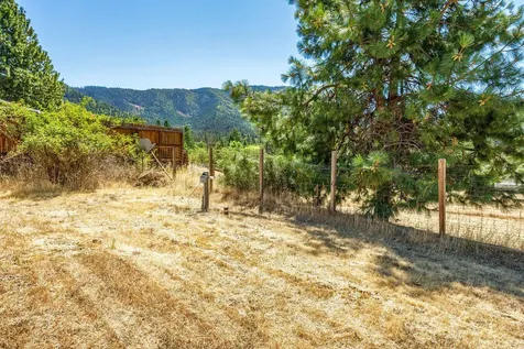 161 Robertson Lane Grants Pass OR 97527