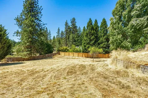 161 Robertson Lane Grants Pass OR 97527