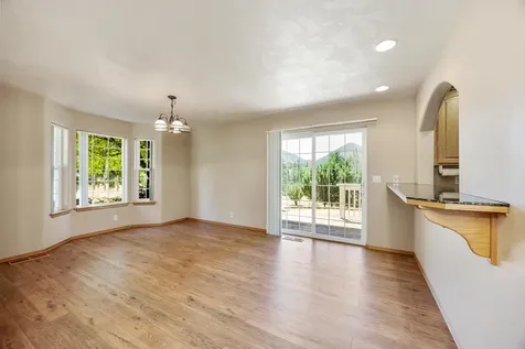 161 Robertson Lane Grants Pass OR 97527