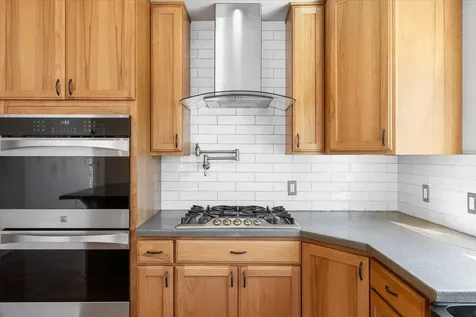 5320 Coleman Creek Road Medford OR 97501