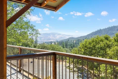 5320 Coleman Creek Road Medford OR 97501