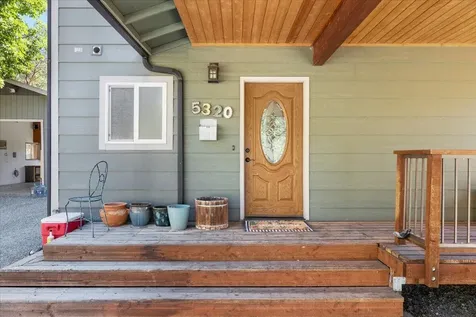 5320 Coleman Creek Road Medford OR 97501