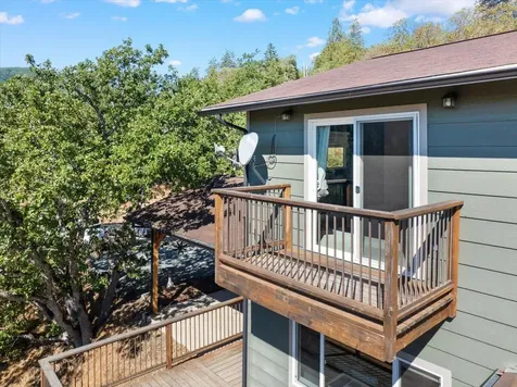 5320 Coleman Creek Road Medford OR 97501