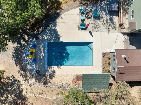 5320 Coleman Creek Road Medford OR 97501