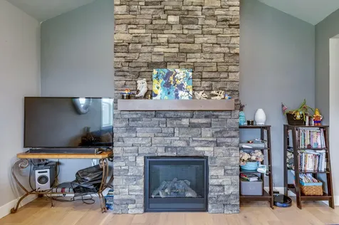 4387 SW Badger Lane Redmond OR 97756