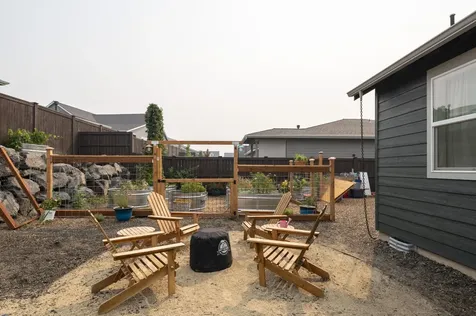 4387 SW Badger Lane Redmond OR 97756