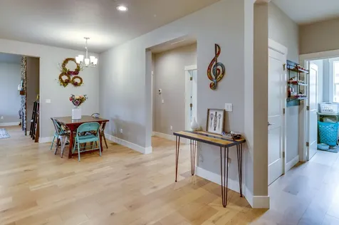 4387 SW Badger Lane Redmond OR 97756