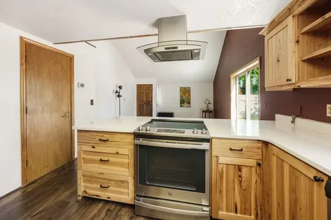 3099 Milhoan Drive Medford OR 97504