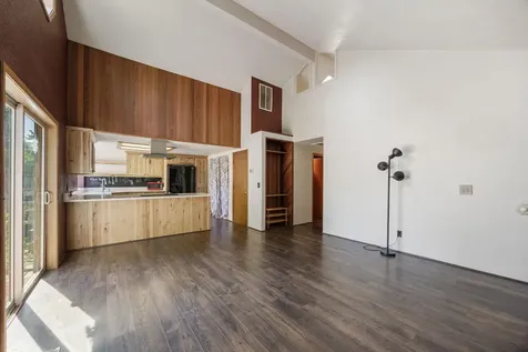 3099 Milhoan Drive Medford OR 97504