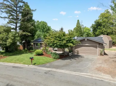 1156 Conestoga Drive Grants Pass OR 97527