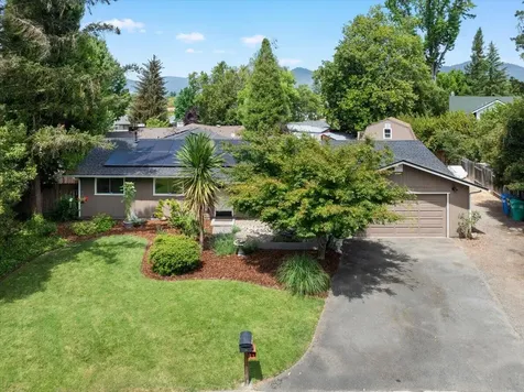 1156 Conestoga Drive Grants Pass OR 97527