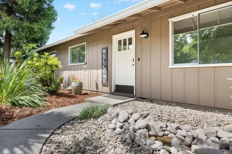 1156 Conestoga Drive Grants Pass OR 97527